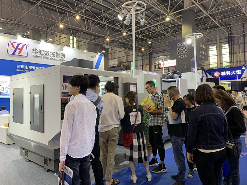 華亞數(shù)控DME中國(東莞)機(jī)床展現(xiàn)場 (9).jpg 華亞數(shù)控DME中國(東莞)機(jī)床展現(xiàn)場 (9).jpg